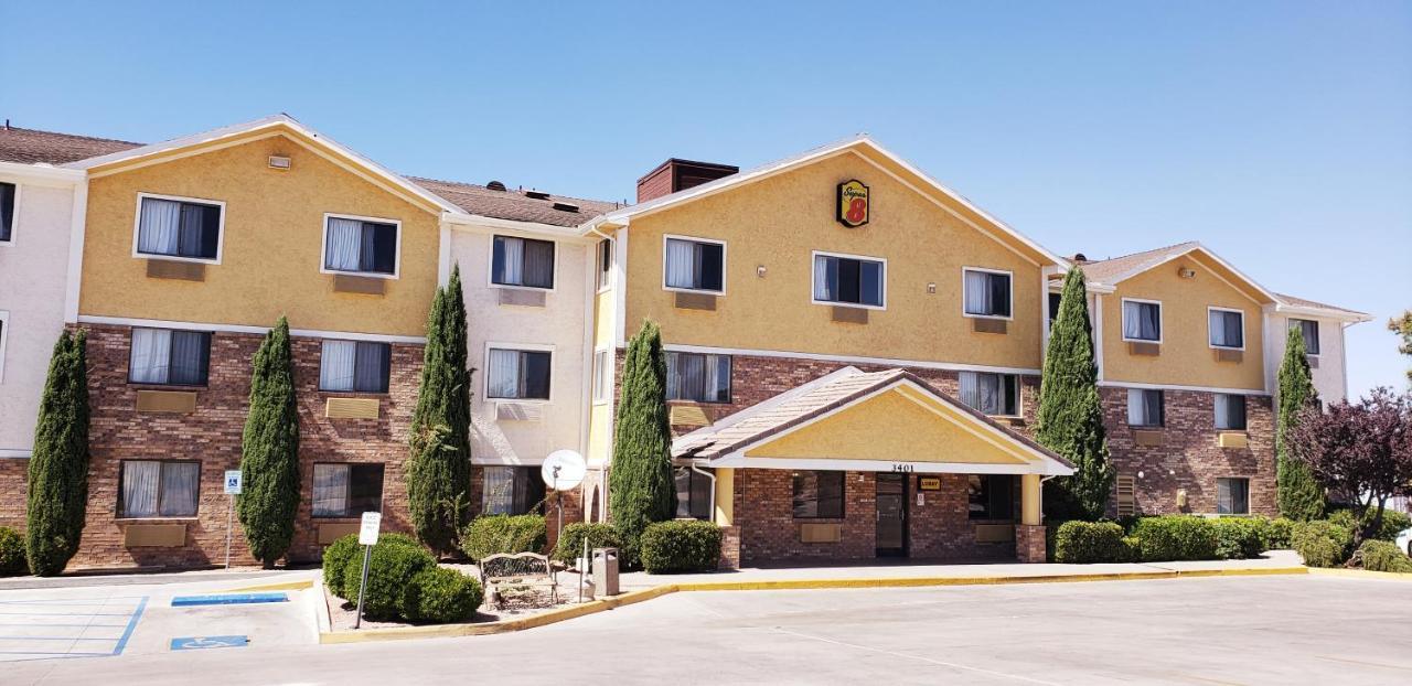 Super 8 By Wyndham Kingman Otel Dış mekan fotoğraf